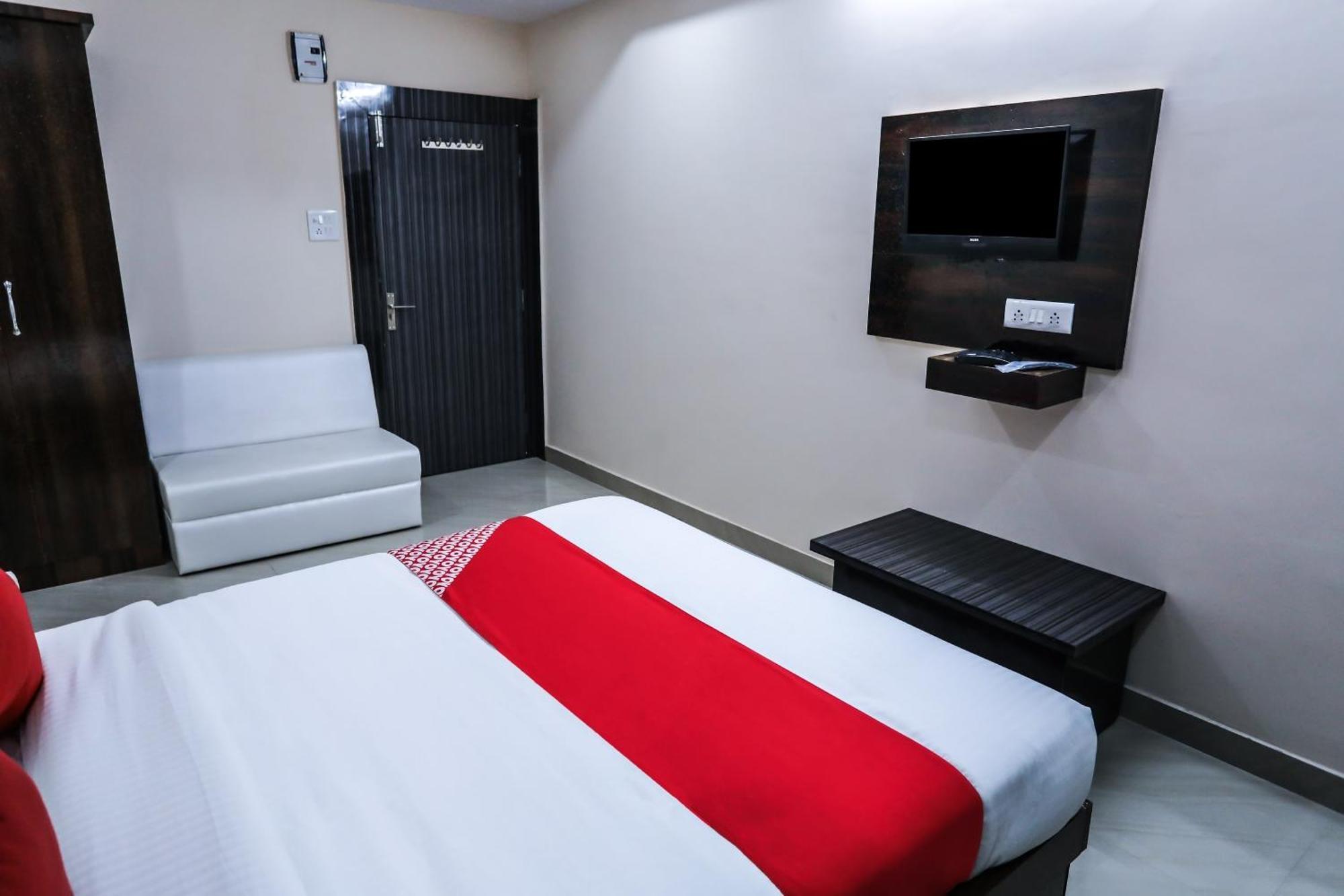 Capital O Smart City Bhopal Exterior photo